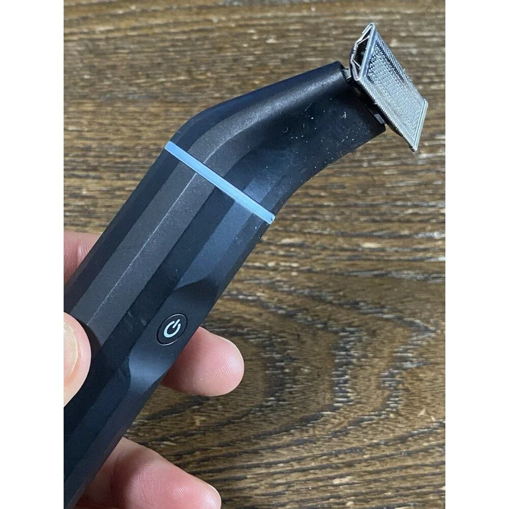 Supply Electric Beard & Body Trimmer *turns On And Works But Needs Charger*